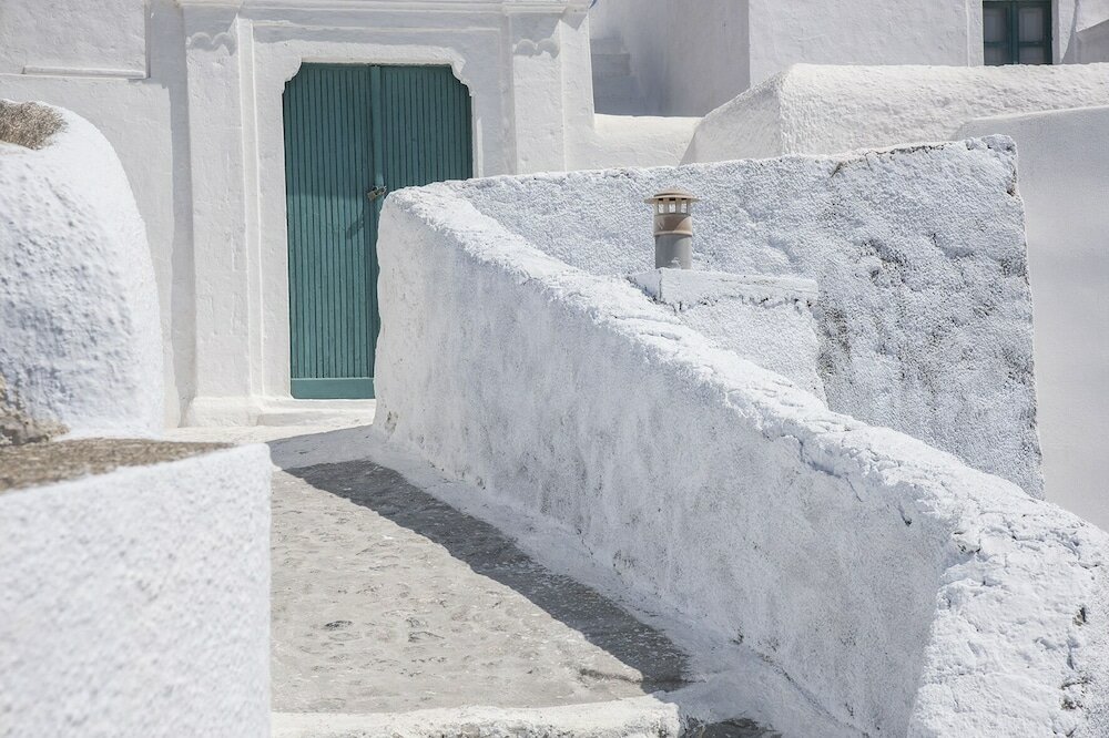 Фото Aenaon Estate 1896 by K&k