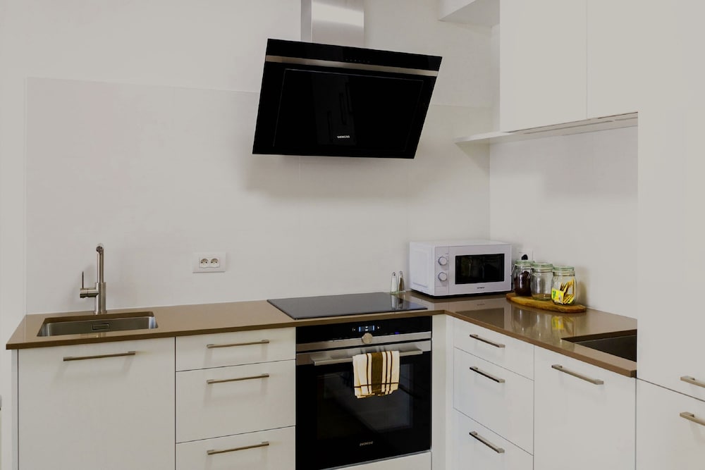 Фото One Lux Stay near Diamond District