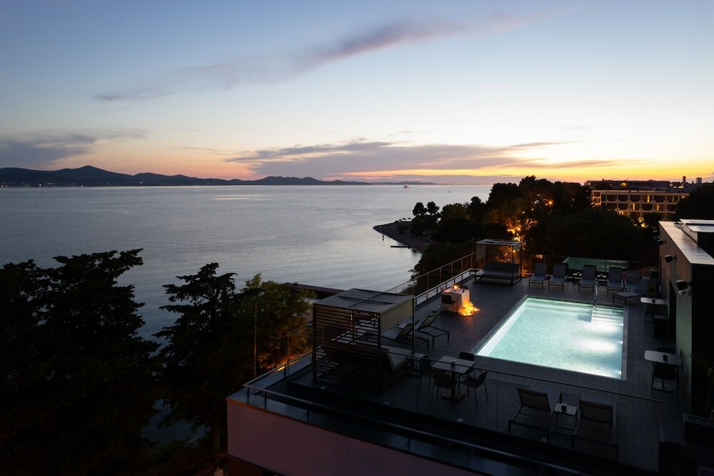 Фото La Vista Suites