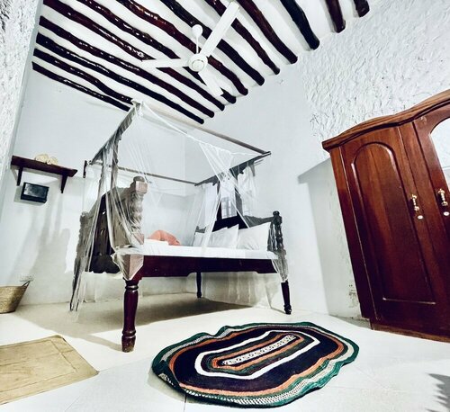 Гостиница Stonehouse Beach Jambiani