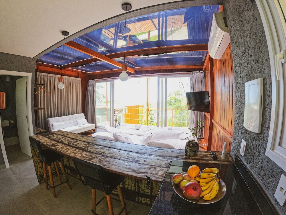 Фото Casa de Vidro - Hospedar com Propósito