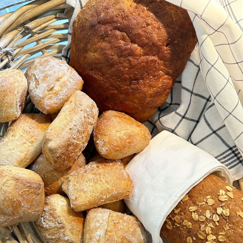 Фото Hallfreda Hotel