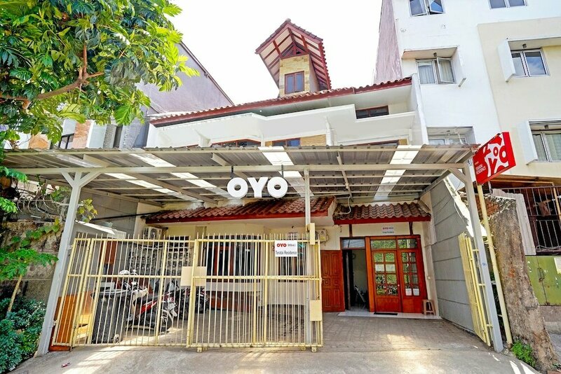 Гостиница Oyo 90840 Teratai Residence в Бандунге