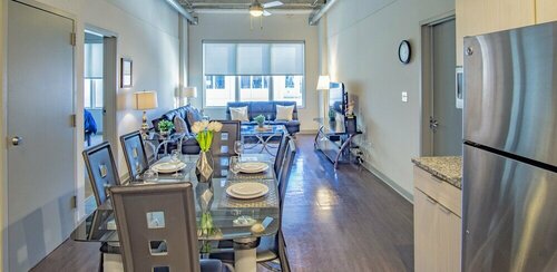 Гостиница Cozy Atlanta 2br with Balcony в Атланте