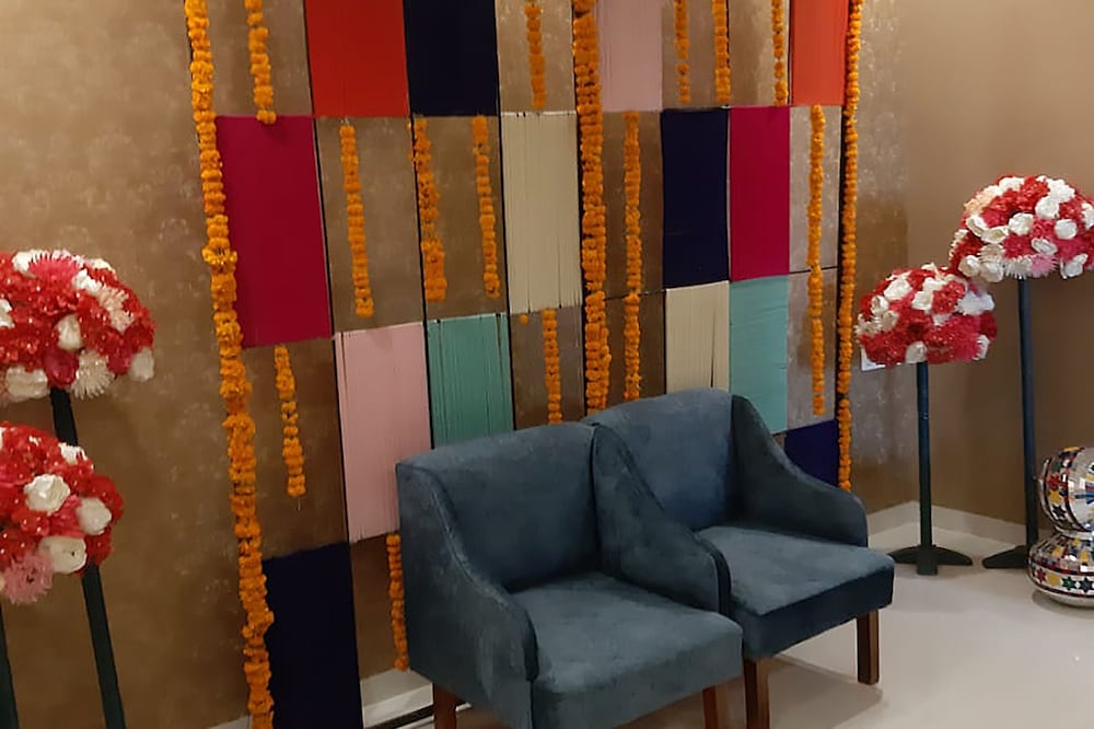 Фото FabHotel 7th Crossing