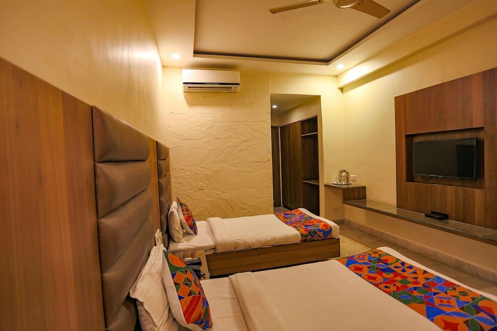 Фото Fabhotel Surya