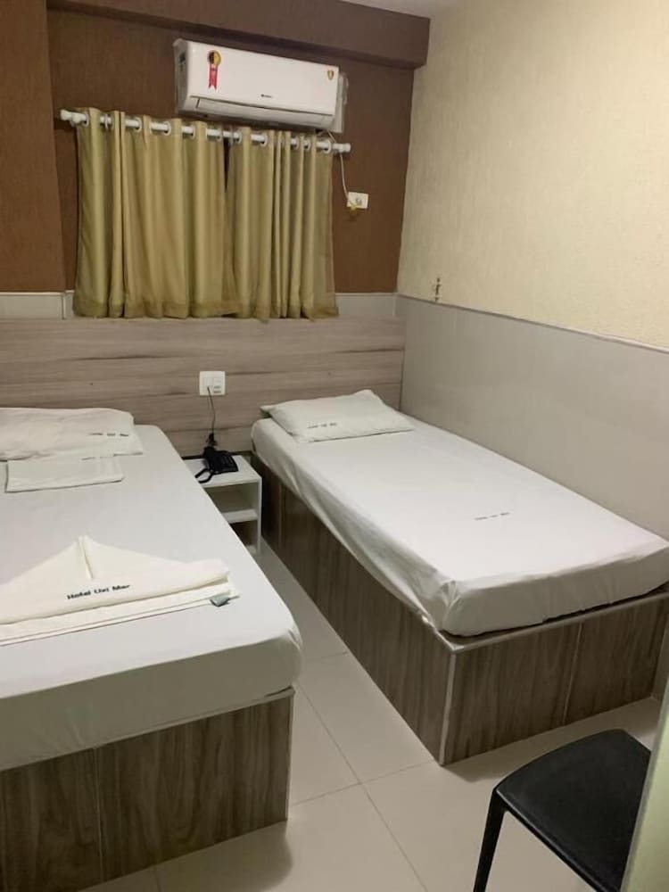 Фото Hotel Uzi Mar