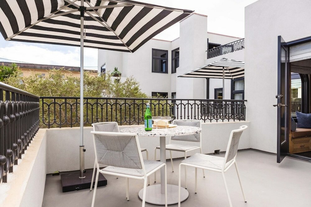 Фото Orli La Jolla