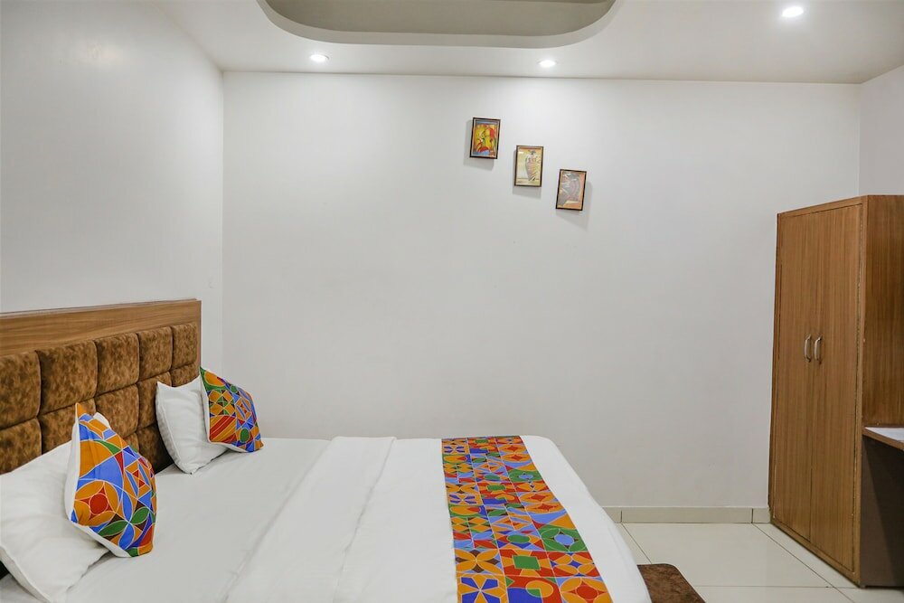 Фото Fabhotel Well Stay