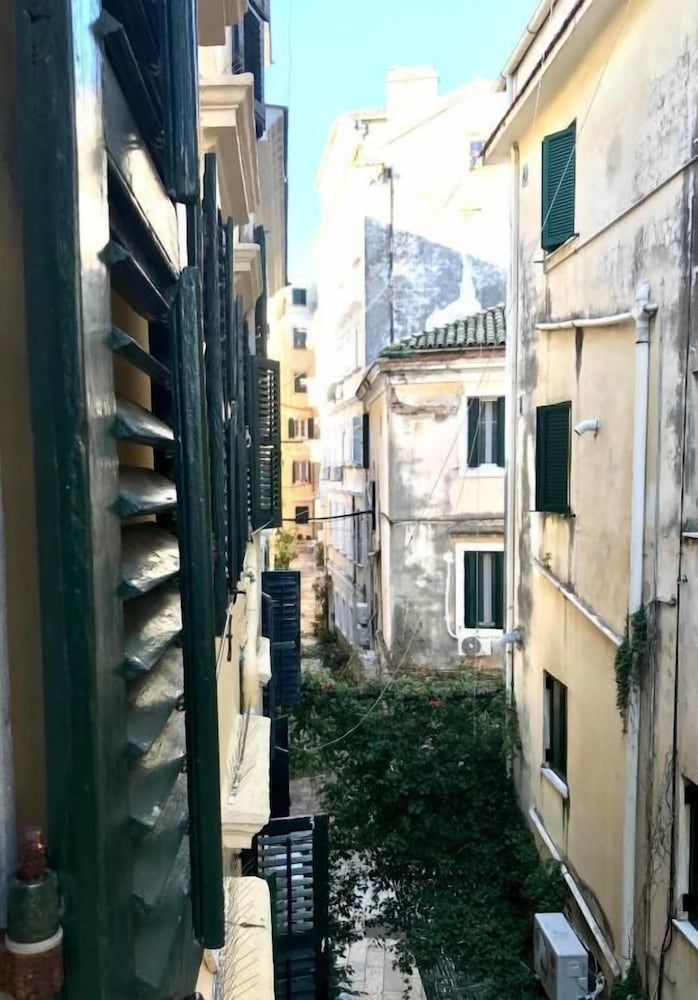 Фото Porta Reale Suite by CorfuEscapes