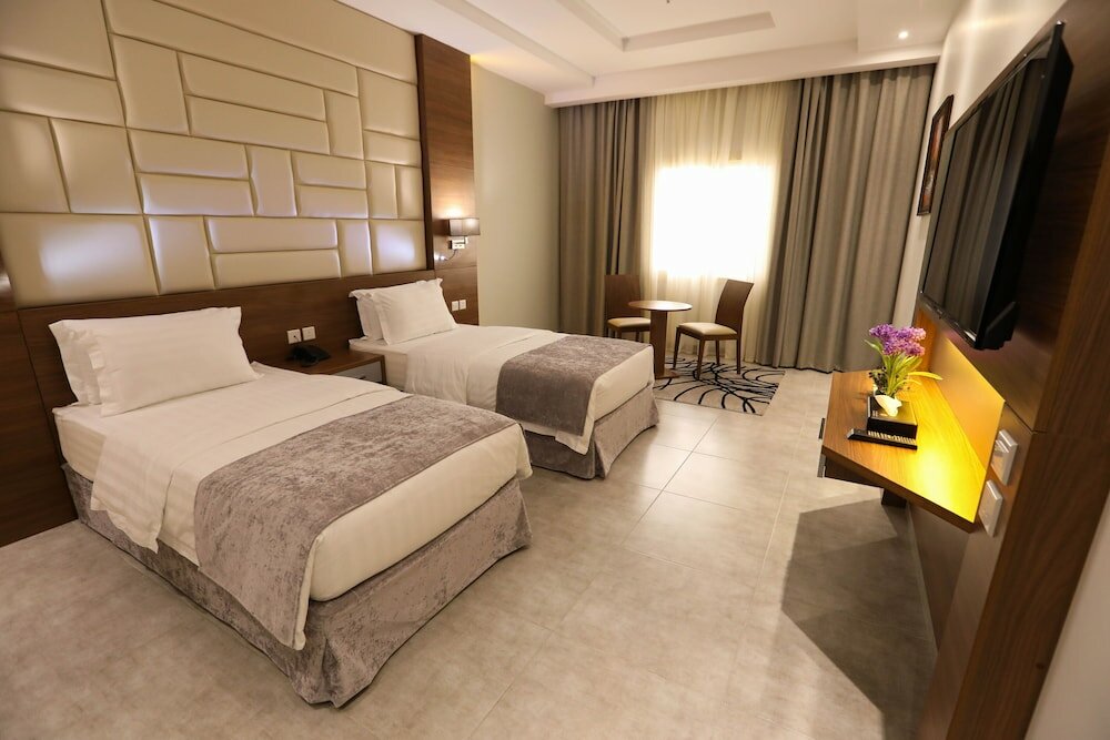 Фото Diamond Tower Hotel