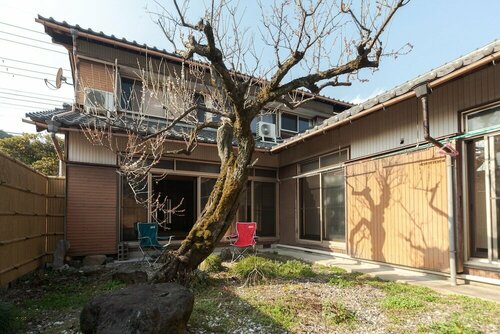 Гостиница Guesthouse Meguruya в Префектуре Сига