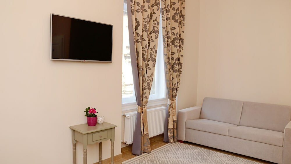 Фото Flowers Zagreb Downtown