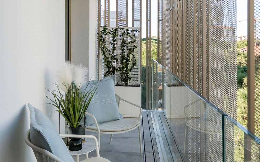 Фото We Me Suite Hotel