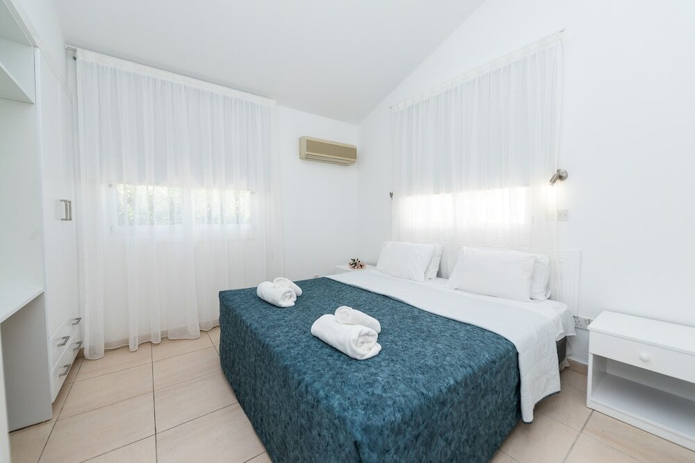 Фото Fig Tree Z Holiday Villas