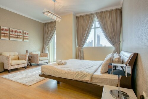 Апартаменты R&h Burj Al Nojoum в Дубае
