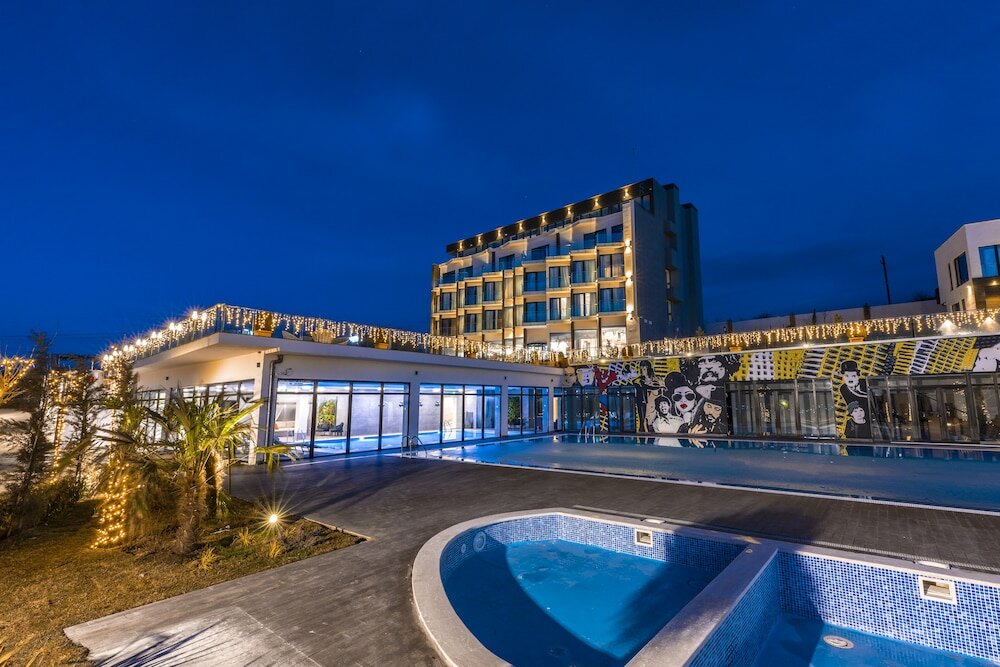 Фото отеля 3