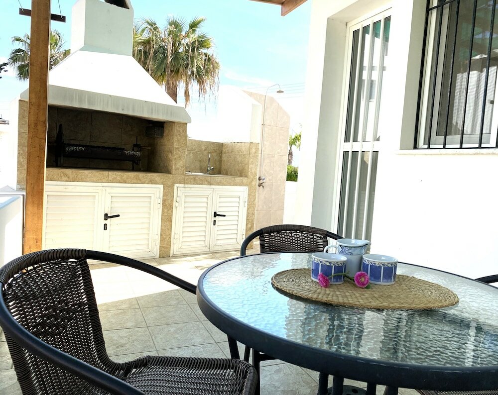 Фото Kalamies Beach Villas