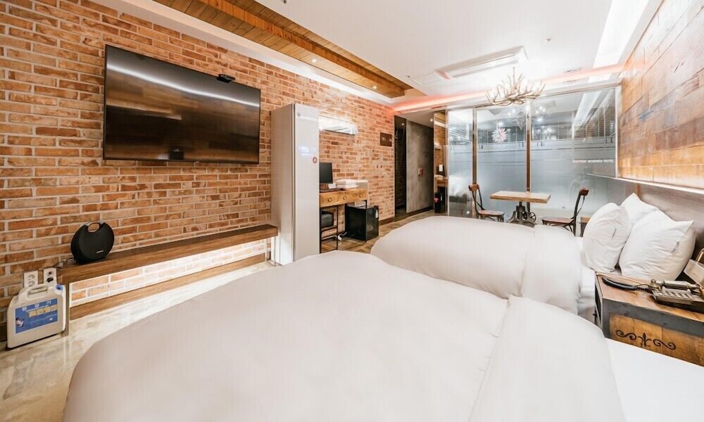 Фото Daegu J Hotel