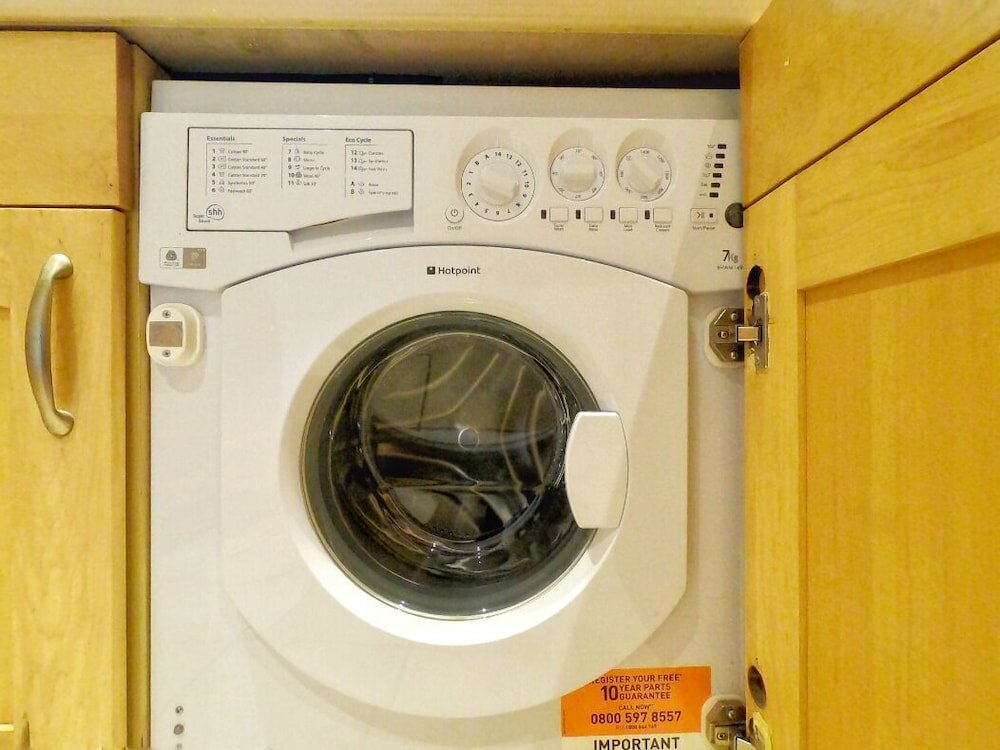 Фото Central Spacious & Stylish Apartment