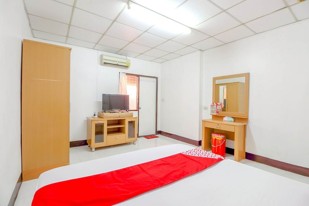Фото Oyo 525 Mrt Phetkasem 48 Place