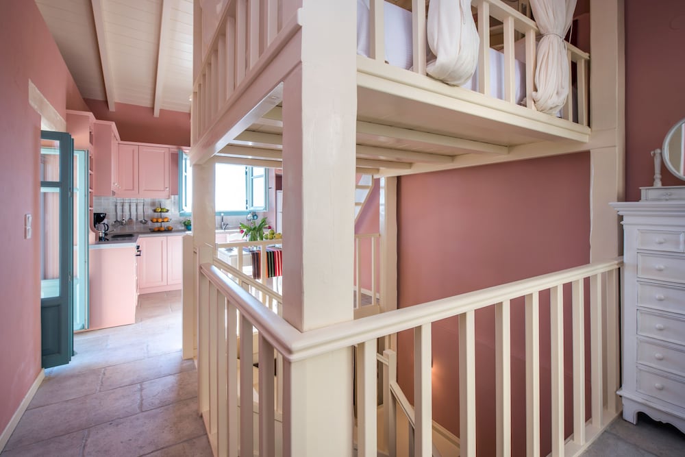 Фото Harmony House