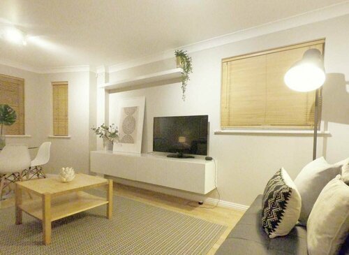 Гостиница Central Spacious & Stylish Apartment в Оксфорде