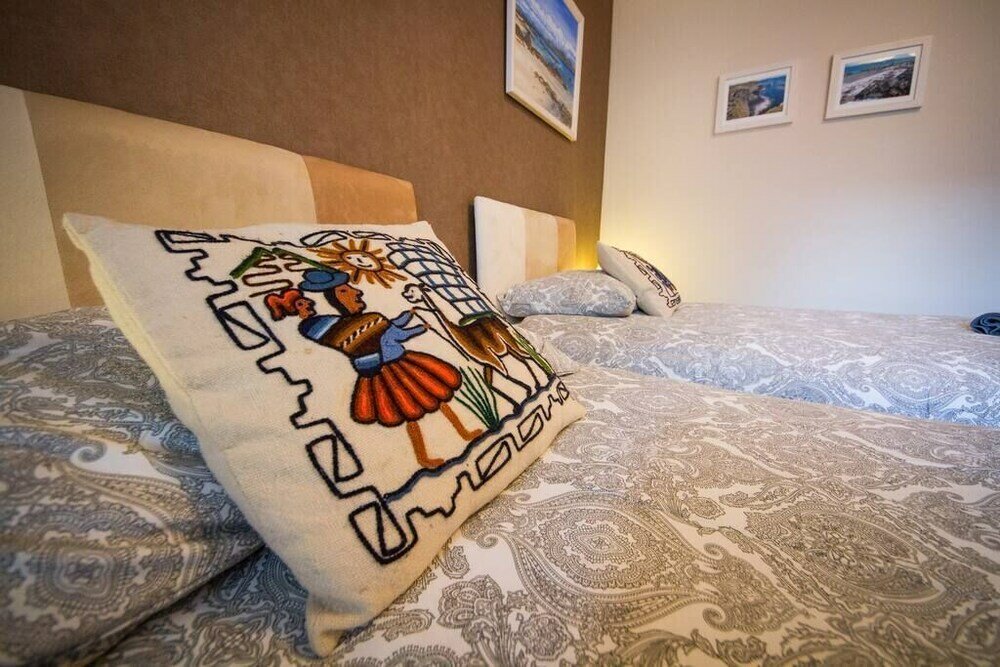 Фото Contemporary Holyrood Apartment