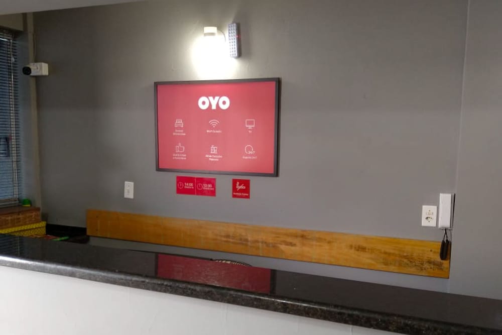 Фото Oyo Costa Serena Hotel