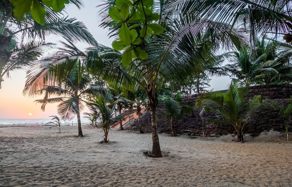 Фото Regenta Place Mandrem Beach-Resort