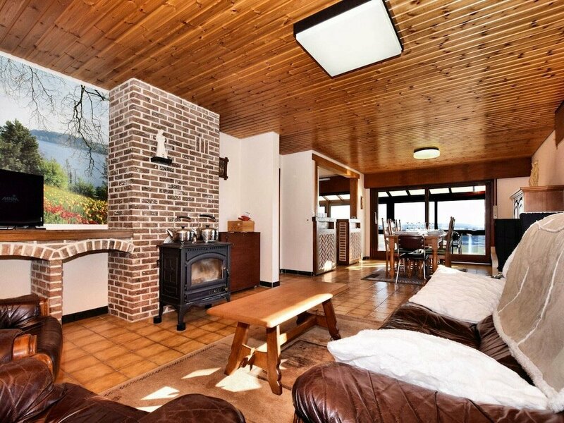 Гостиница Cosy Holiday Home in Nadrin With Private Terrace