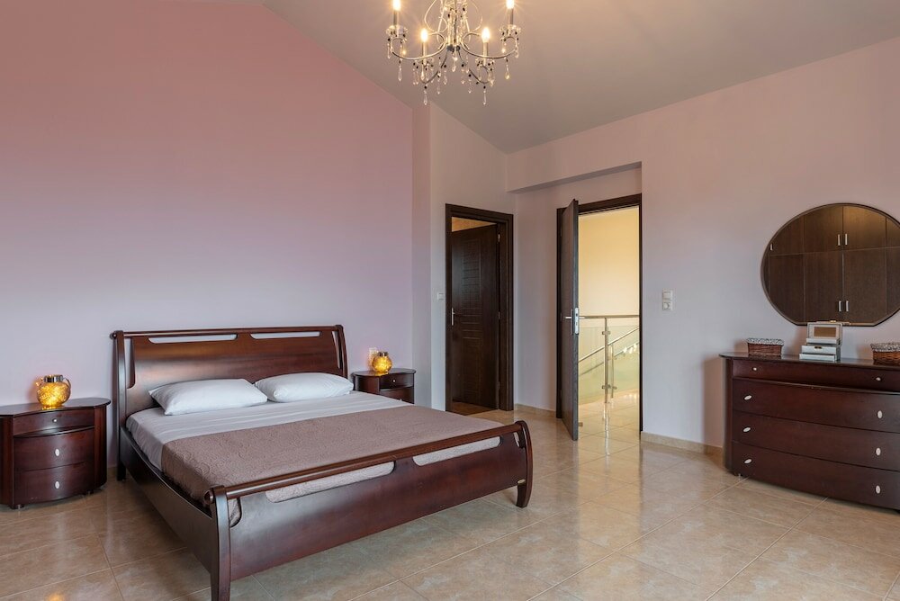 Фото Villa Familia Chania