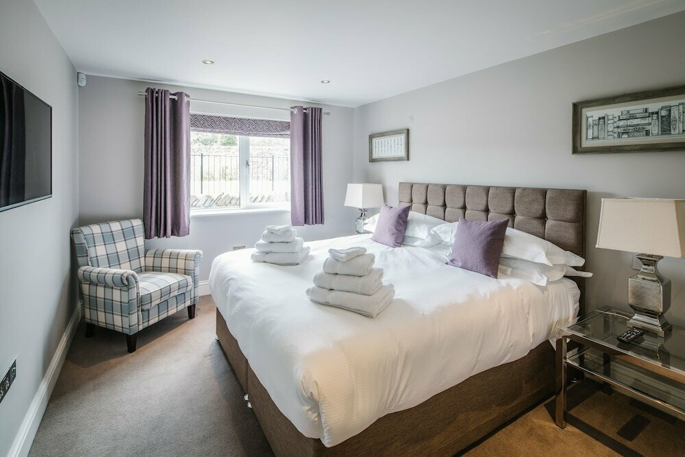 Hotel Carus House @ Carus Green, Kendal, photo