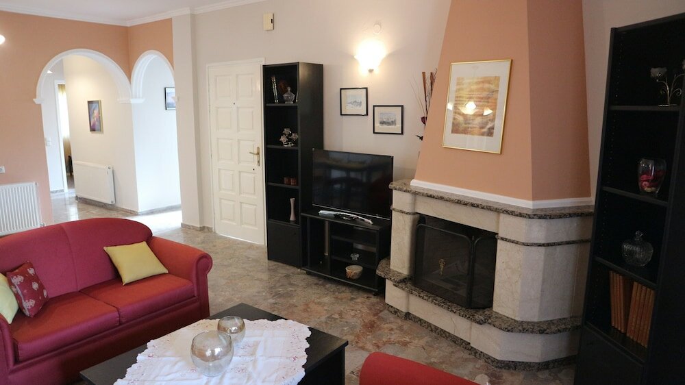 Фото Nikola's House by CorfuEscapes