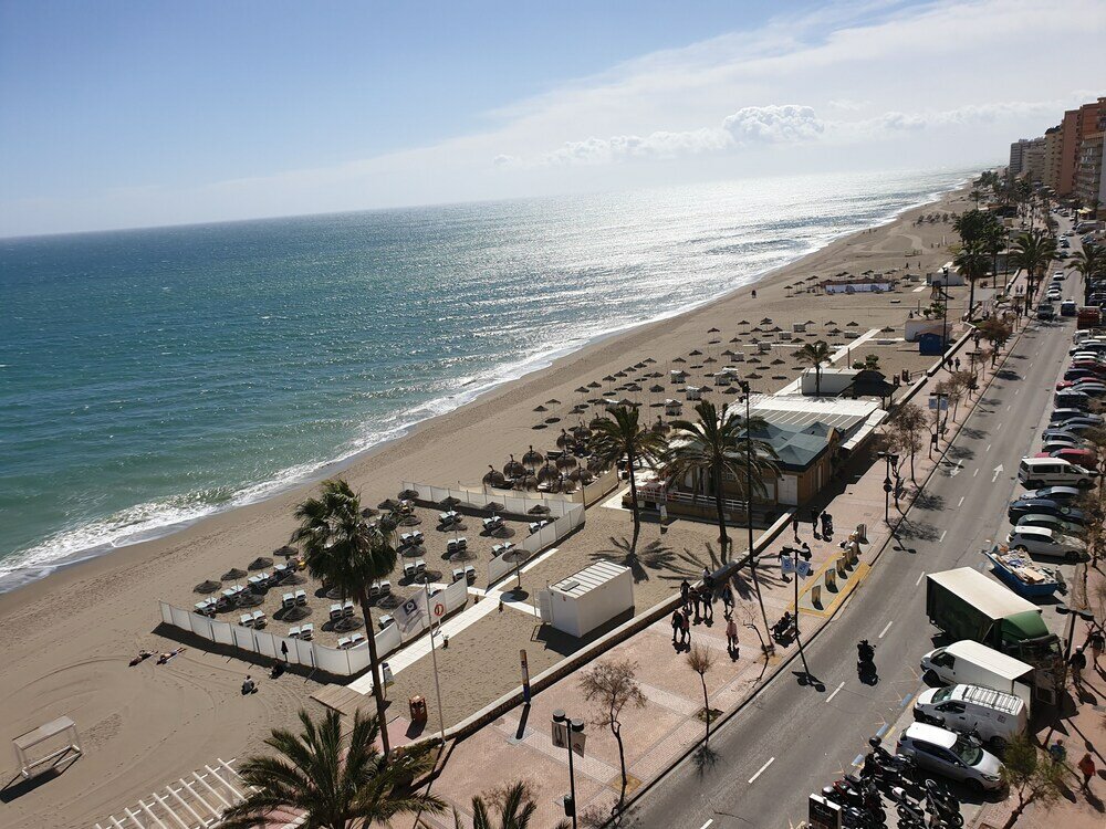 Фото Apartamento El Yate In Front Of The Sea
