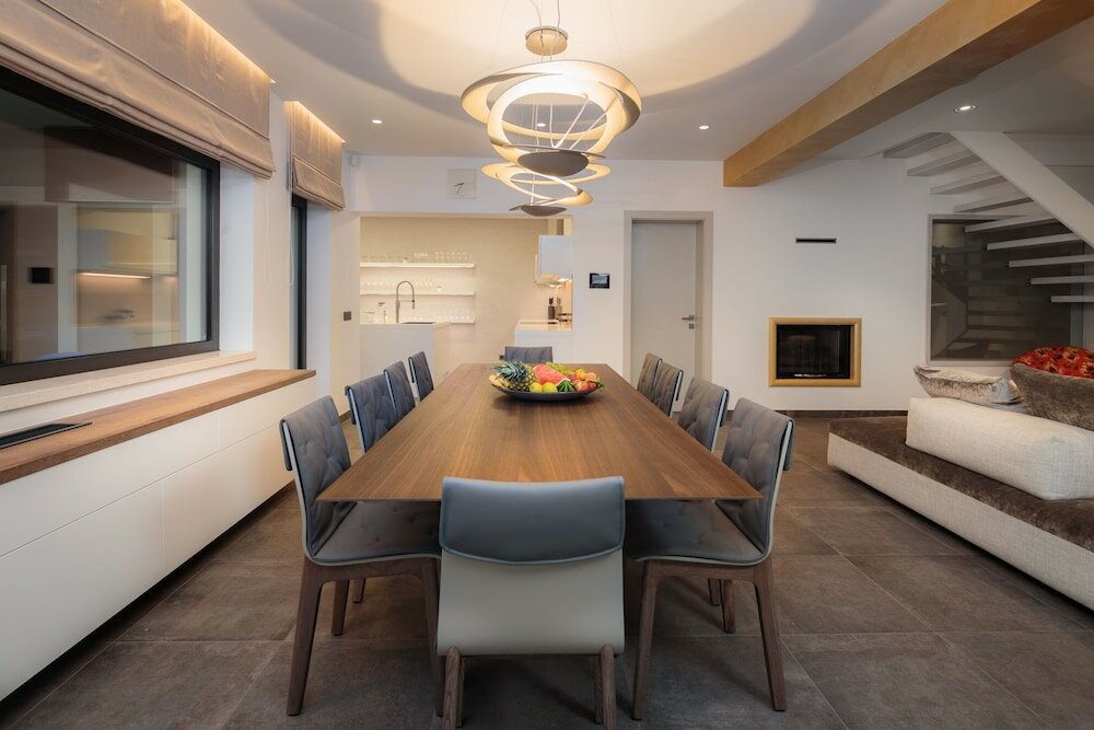 Фото Beachfront Villa Azzurro With Pool