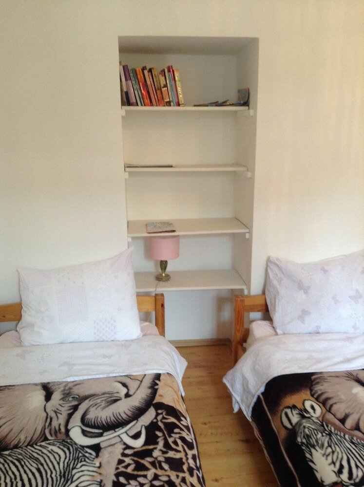 Фото Madona Top Center