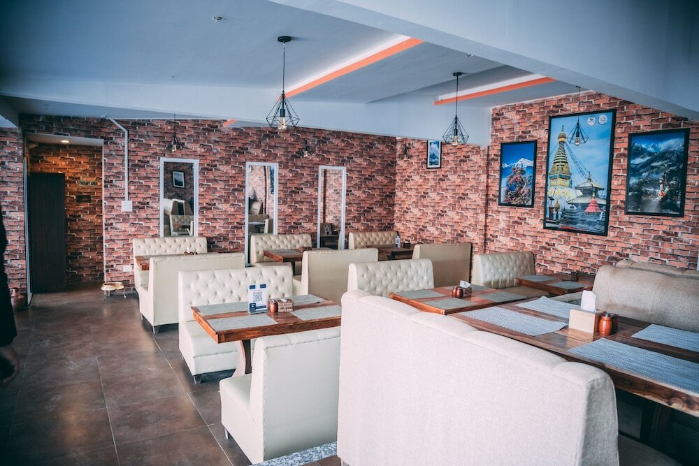 Фото Himalayan Suite Hotel