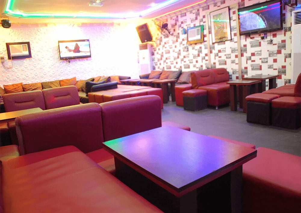 Фото Tuscany Suites