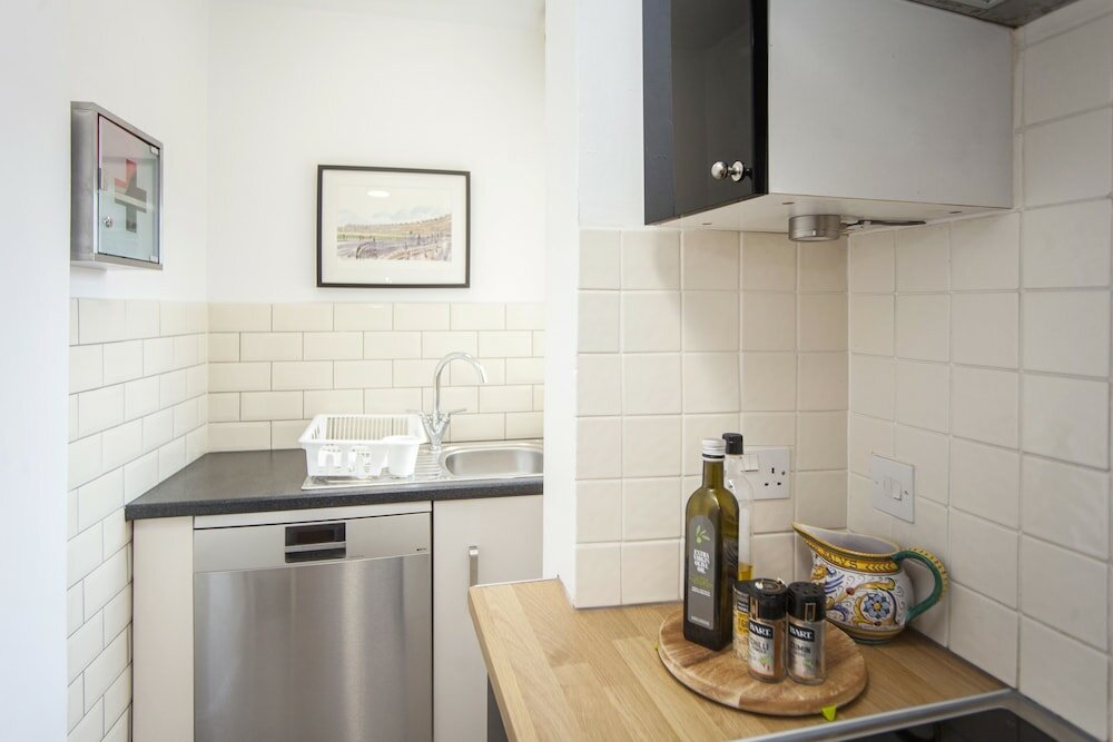 Фото The Roof Terrace Maisonette City Centre