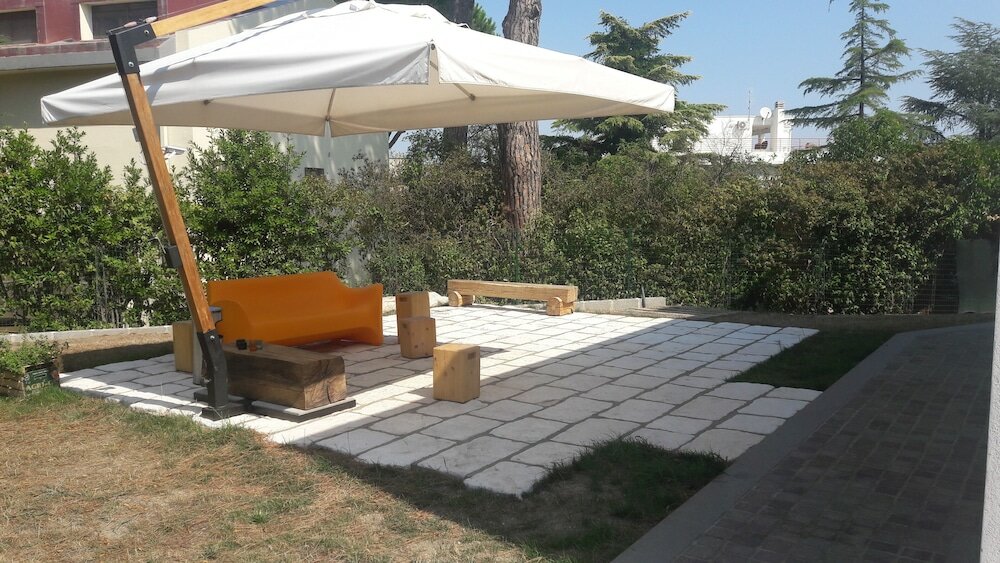 Фото H-sa Guest House