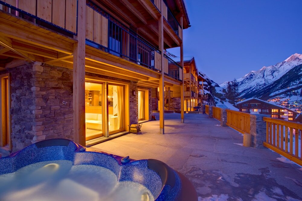 Фото Mountain Exposure Luxury Chalets & Penthouses & Apartments