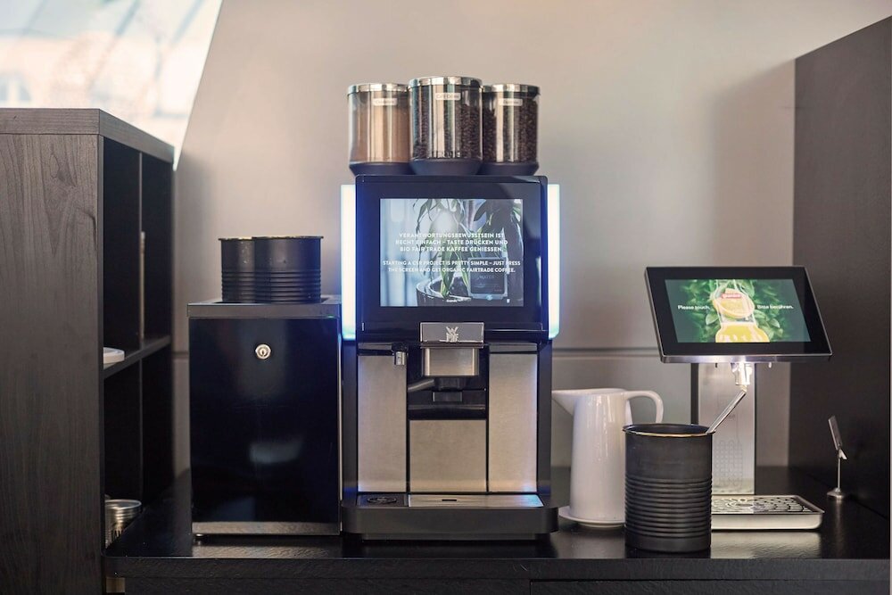 Фото Scandic Hamburg Emporio