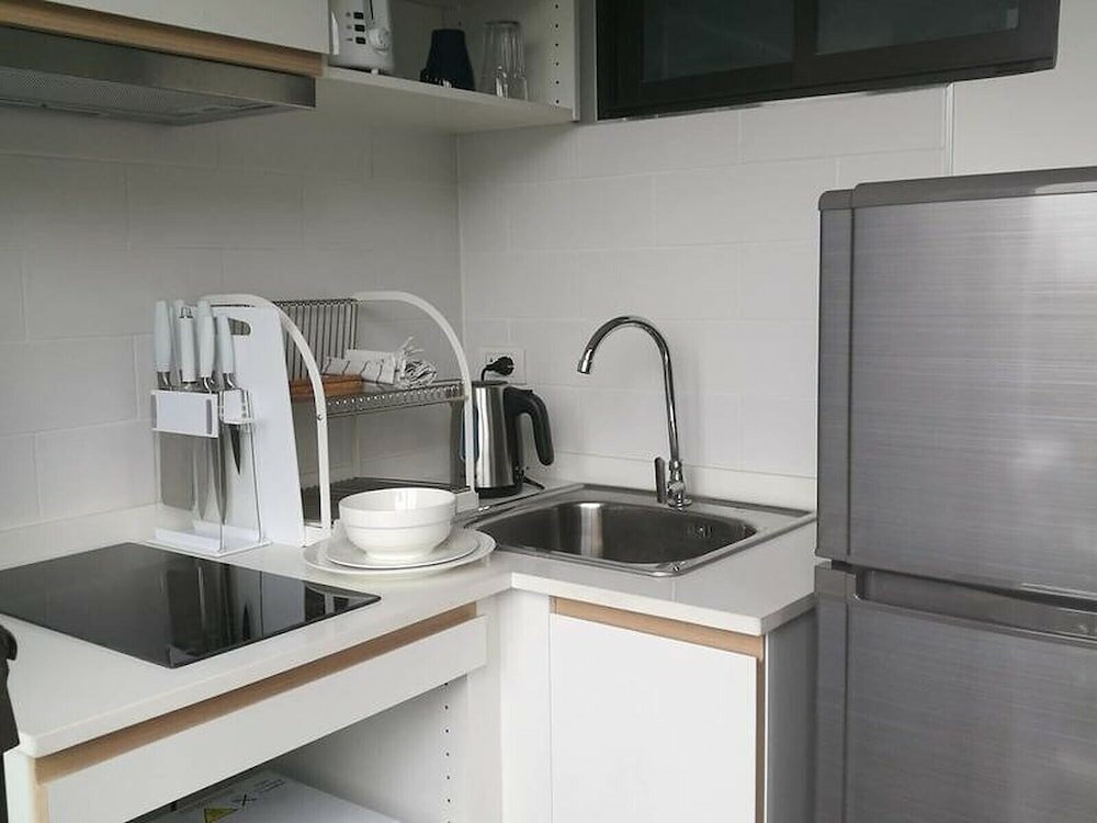 Фото Brand New Luxury 1 Br Near 2mrt 2bts 3 Shopping