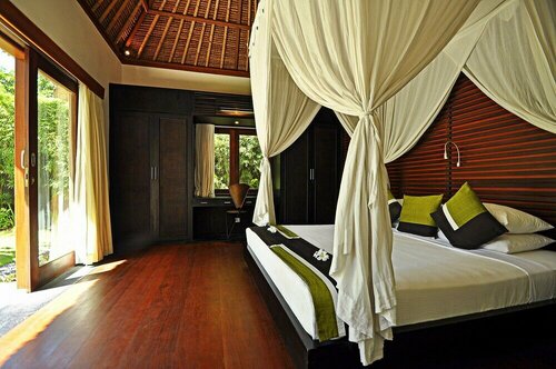 Гостиница Two Bedrooms Villa With Private Pool, Large Landscape Garden and Kitchen