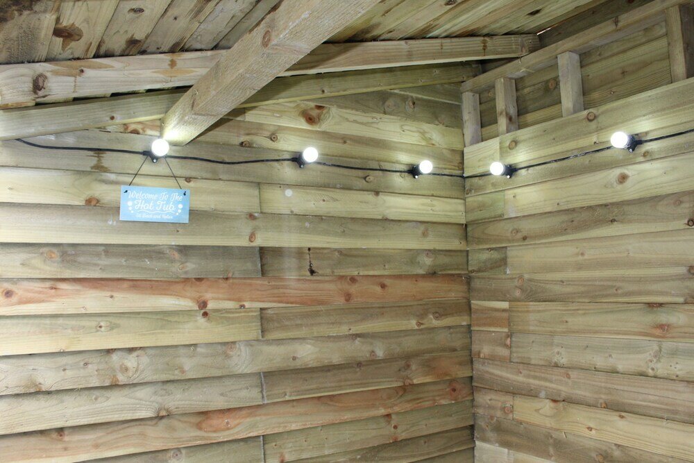 Фото Albert Luxury Hottub and Jacuzzi Apartments