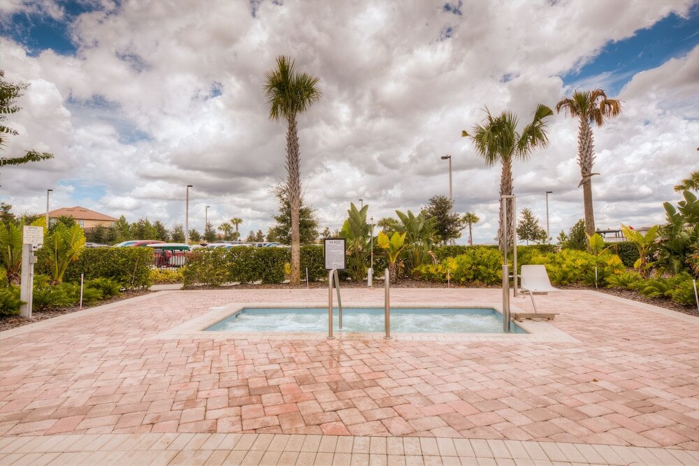 Фото 1450 Rolling Fairway Drive