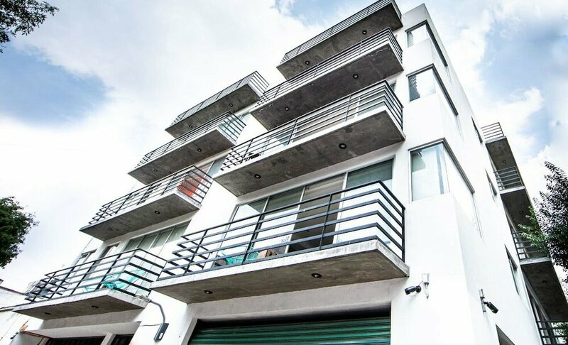 Гостиница Brand New Park Front Terrace Apartment в Мехико