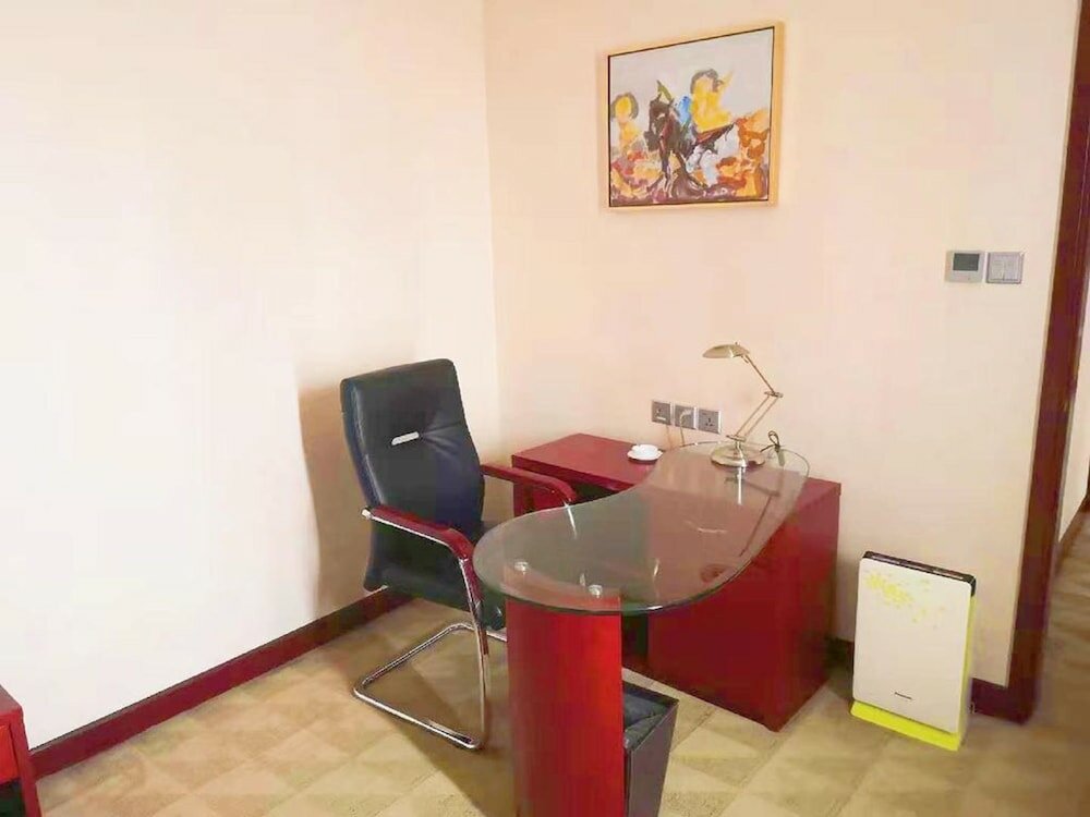 Фото Yun-Zen Century Hotel