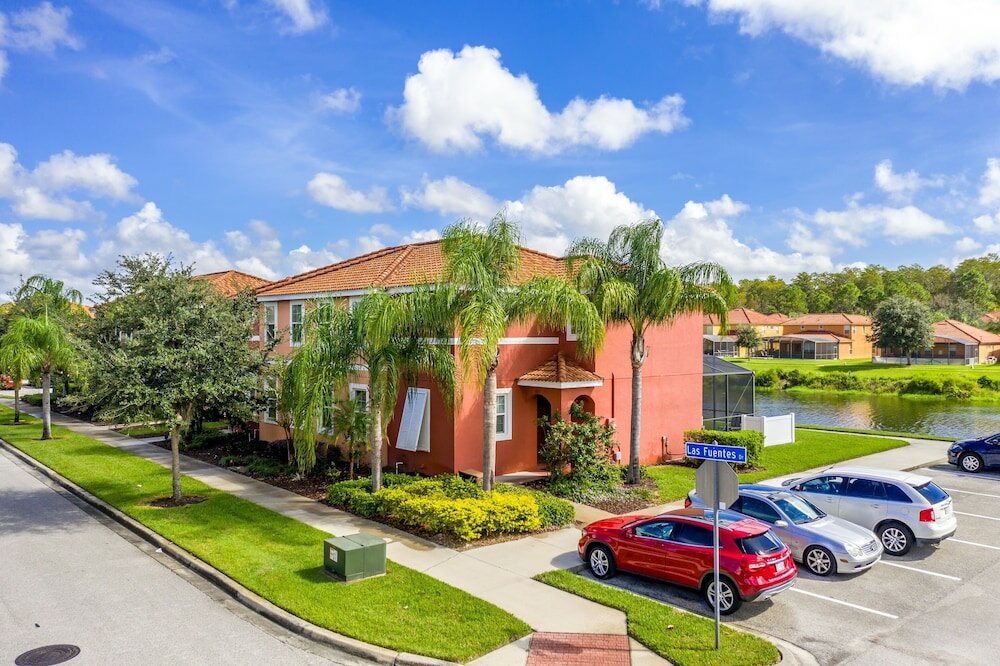 Фото Fantastic 4br 3ba with Pvt Pool with Lake view near to Disney